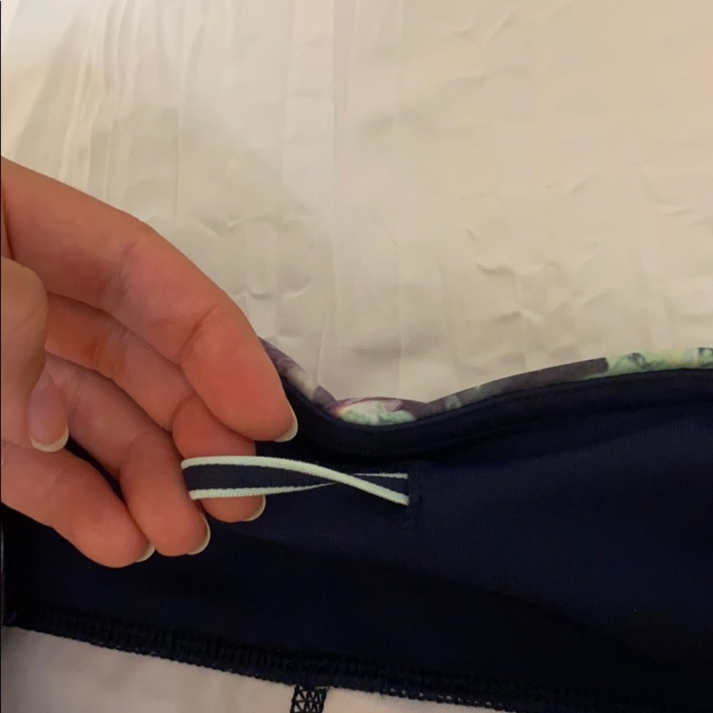 Lululemon leggings - Picture 5 of 5